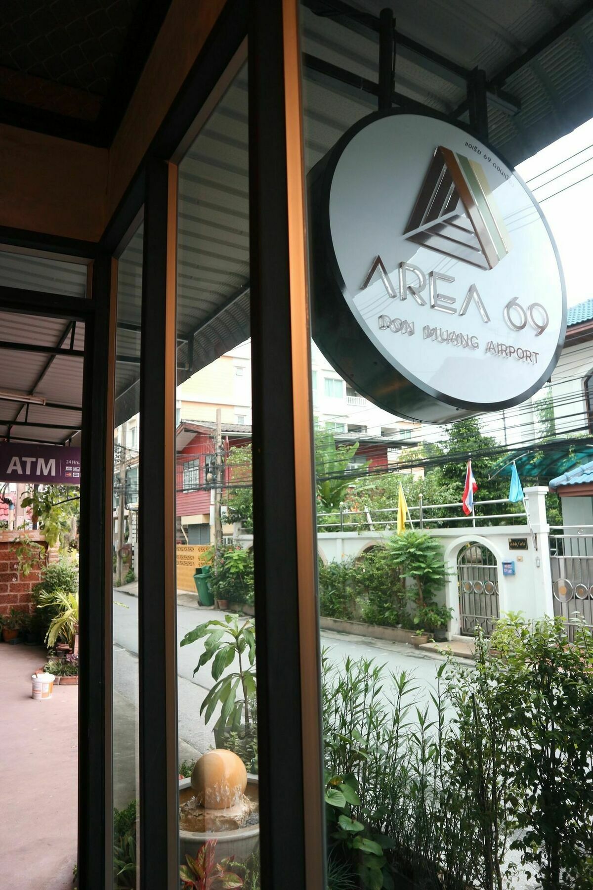 Area 69 Bangkok Exterior foto